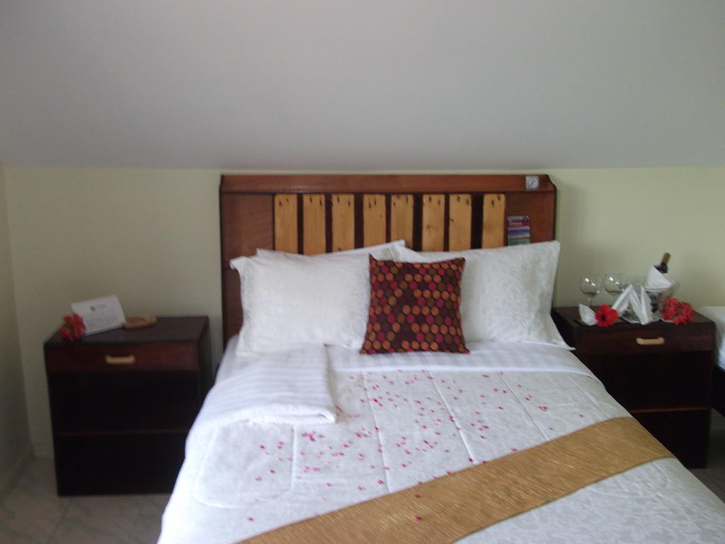 Malau Lodge نوكو ألوفا المظهر الخارجي الصورة