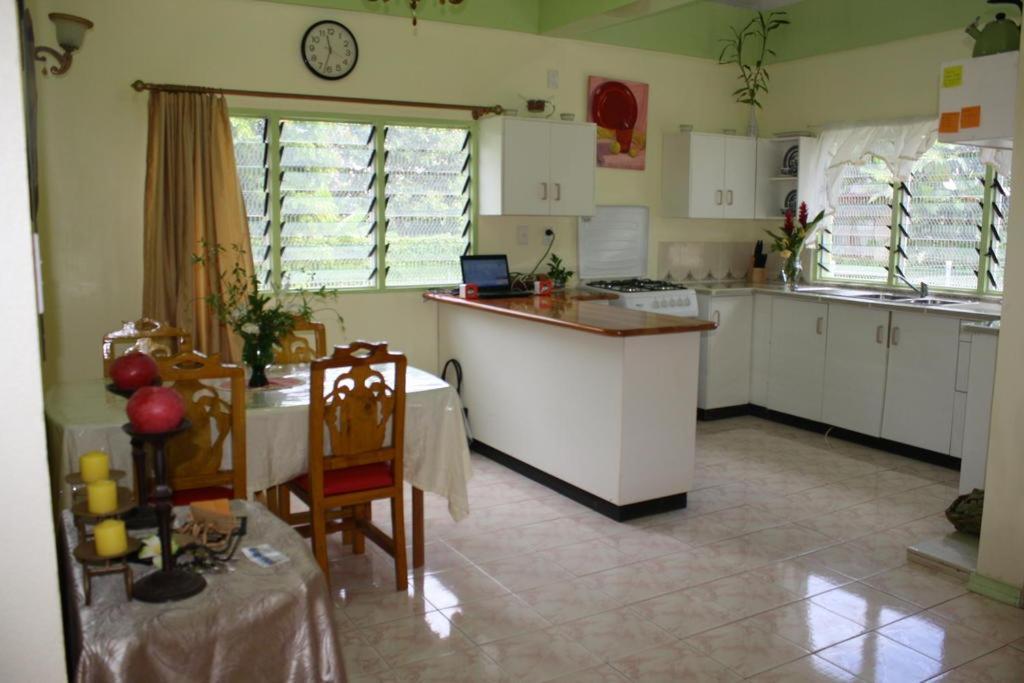 Malau Lodge نوكو ألوفا المظهر الخارجي الصورة