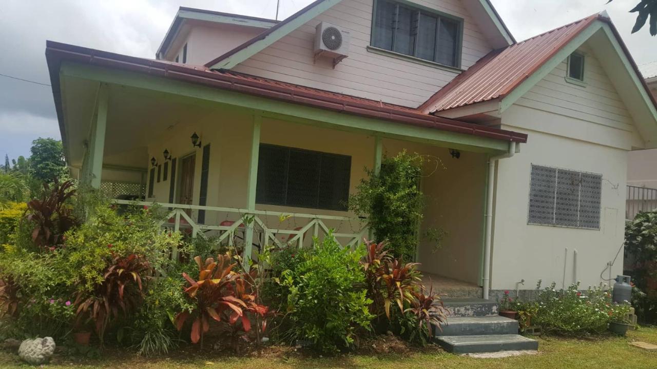Malau Lodge نوكو ألوفا المظهر الخارجي الصورة